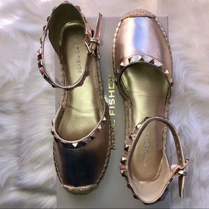 NWT Marc Fisher Gold Metallic Espadrille Flat